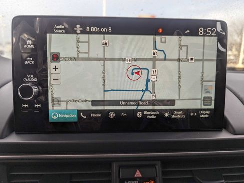 New 2025 Honda Pilot Touring image 18