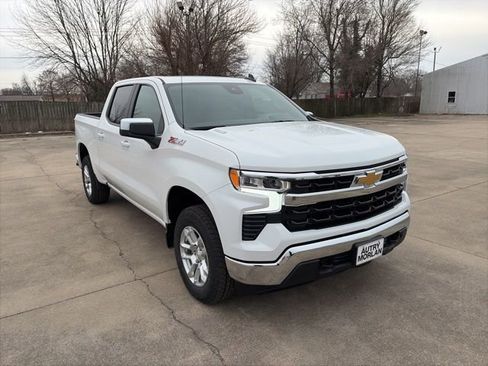 New 2026 Chevrolet Silverado 1500 LT image 8