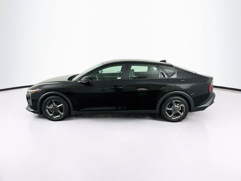 Used 2025 Kia K4 FWD image 4