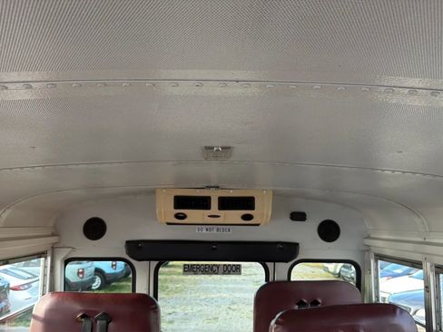 Used 2004 Chevrolet Express 3500 w/ School Bus Package image 21