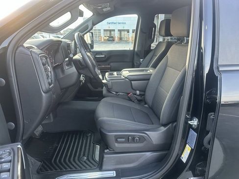 Certified 2022 Chevrolet Silverado 2500 LT w/ Convenience Package image 2