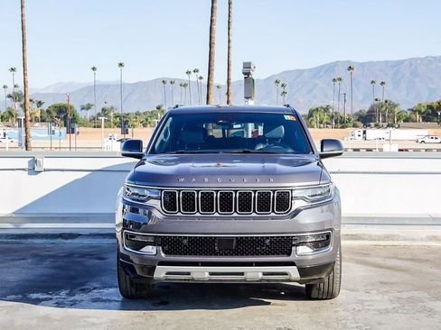 Certified 2024 Jeep Wagoneer Series II image 3