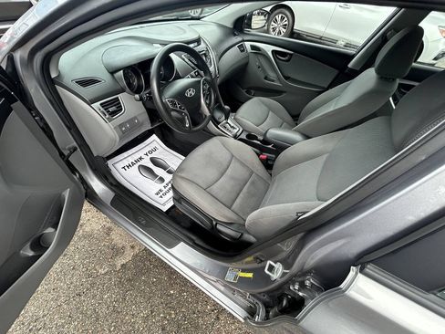Used 2013 Hyundai Elantra GLS w/ Preferred Pkg FWD image 6