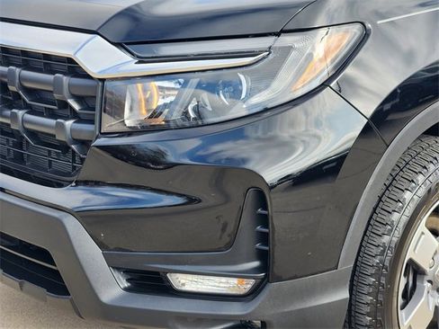Certified 2025 Honda Ridgeline RTL image 23