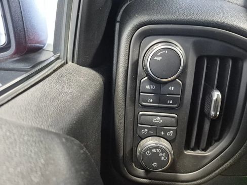 Used 2019 Chevrolet Silverado 1500 Custom Trail Boss w/ Custom Convenience Package AWD/4WD image 26