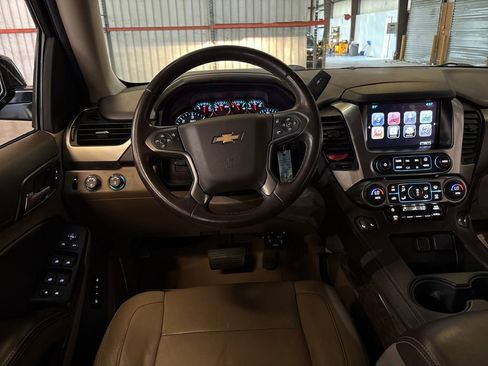 Used 2015 Chevrolet Tahoe LT image 13