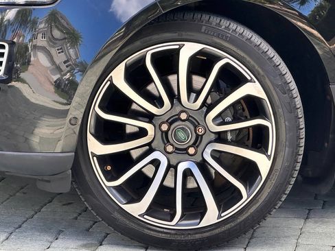 Used 2016 Land Rover Range Rover LWB SV Autobiography AWD/4WD image 4