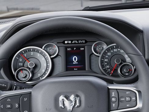Used 2025 RAM 1500 Big Horn AWD/4WD image 18