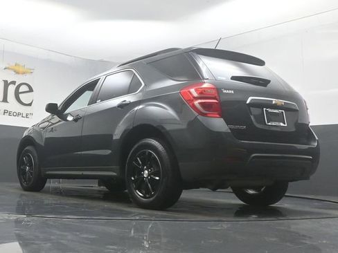 Used 2017 Chevrolet Equinox LT w/ Convenience Package image 5