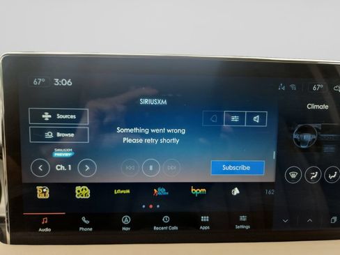 Used 2021 Lincoln Nautilus AWD w/ Equipment Group 101A image 22