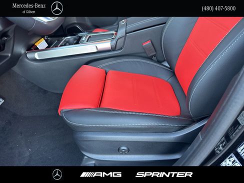 New 2026 Mercedes-Benz GLB 35 AMG 4MATIC image 14