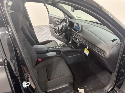 New 2026 Honda HR-V Sport image 29