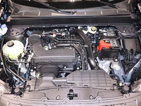 New 2026 Ford Maverick XLT FWD image 30