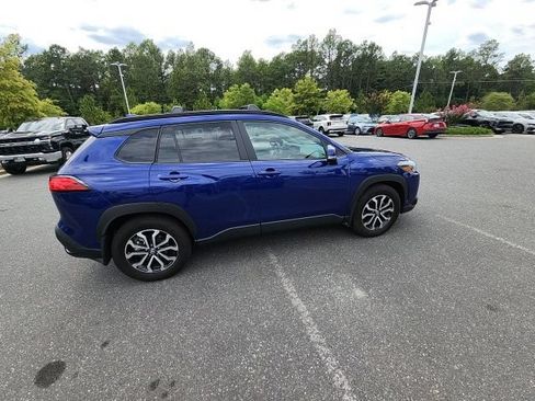Used 2023 Toyota Corolla Cross AWD Hybrid image 14