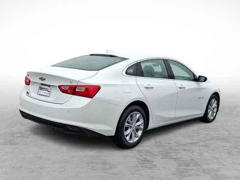 Used 2025 Chevrolet Malibu LT image 5