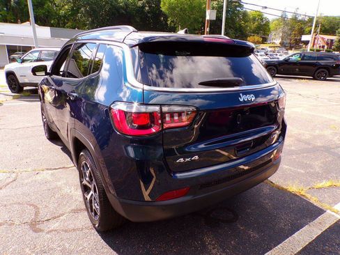 New 2026 Jeep Compass Limited w/ Sun, Sound & Navigation Group AWD/4WD image 15