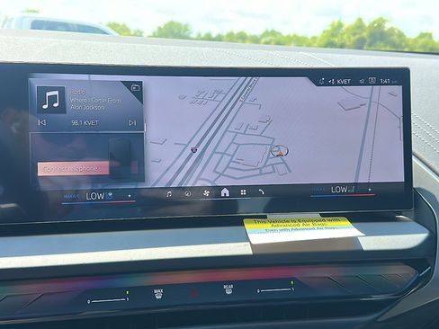 New 2026 BMW X3 xDrive30 w/ Premium Package image 22