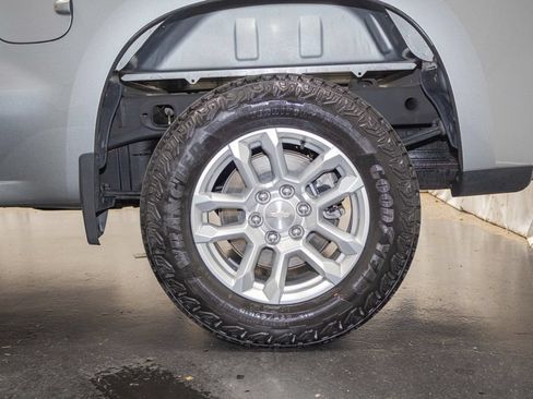 Used 2024 Chevrolet Silverado 1500 LT AWD/4WD image 9