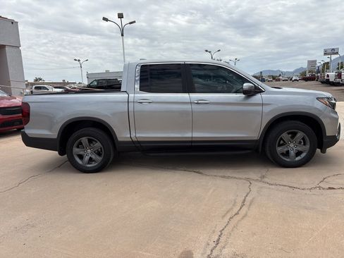 Used 2023 Honda Ridgeline RTL image 4
