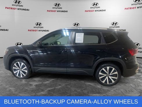 Used 2022 Volkswagen Taos SE AWD/4WD image 10