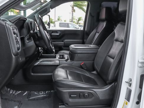 Used 2022 Chevrolet Silverado 2500 LTZ w/ LTZ Plus Package AWD/4WD image 17