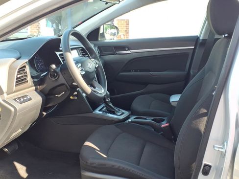 Used 2019 Hyundai Elantra SEL w/ Cargo Package FWD image 8