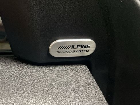 Used 2023 Dodge Charger R/T w/ Blacktop Package RWD image 13