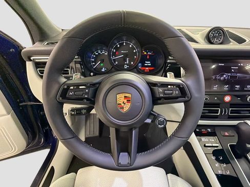 New 2026 Porsche Macan AWD/4WD image 12