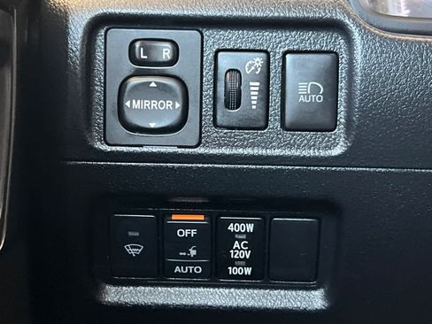 Used 2021 Toyota 4Runner Nightshade AWD/4WD image 33