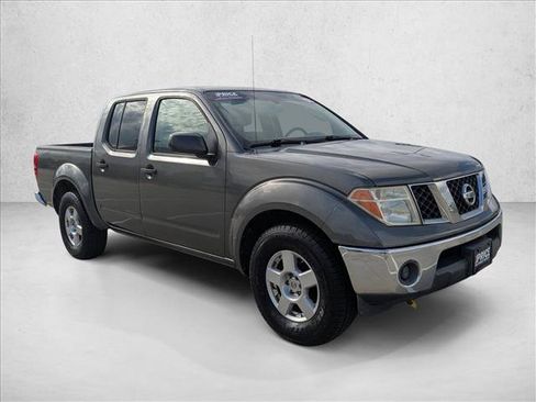 Used 2008 Nissan Frontier SE w/ SE Value Truck Pkg image 3