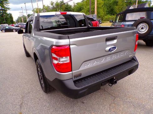 Certified 2024 Ford Maverick Lariat w/ 4K Tow Package AWD/4WD image 5
