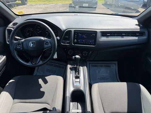 Used 2022 Honda HR-V Sport image 2