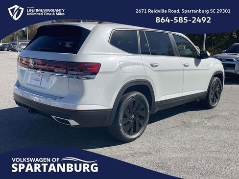 New 2026 Volkswagen Atlas SE image 6
