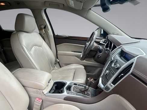 Used 2012 Cadillac SRX Luxury FWD image 6