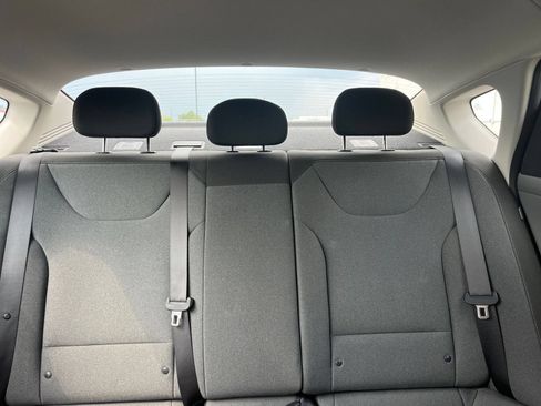 Used 2025 Kia K4 FWD image 37