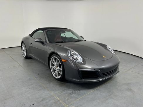 Used 2019 Porsche 911 Carrera RWD image 9