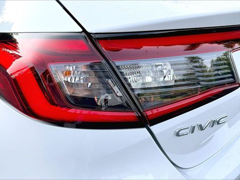 Used 2023 Honda Civic LX image 22