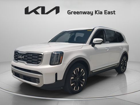 Certified 2024 Kia Telluride SX Prestige w/ Towing Package AWD/4WD image 9