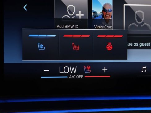 Used 2023 BMW 760i xDrive image 8