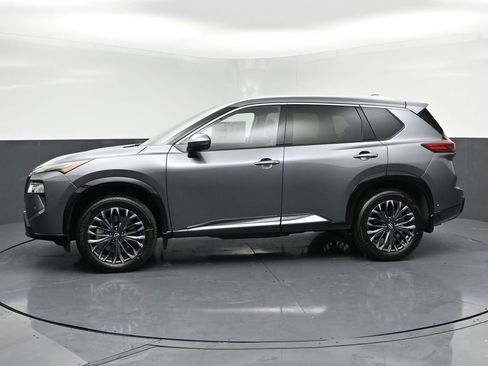 New 2026 Nissan Rogue Platinum w/ Tech Package image 2