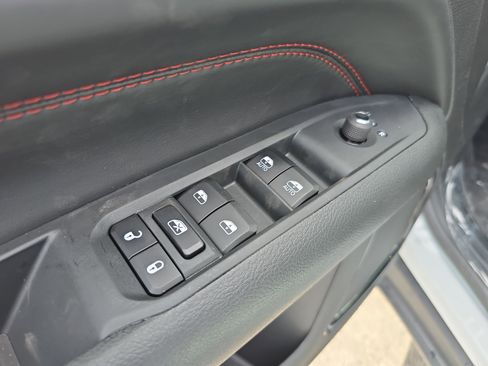 New 2025 Jeep Compass Trailhawk w/ Trailhawk Elite Group image 19