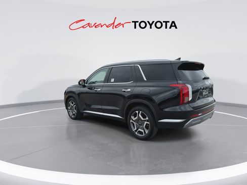 Used 2024 Hyundai Palisade SEL w/ Premium Package FWD image 6