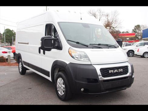 Used 2021 RAM ProMaster 2500 w/ Convenience Group image 7