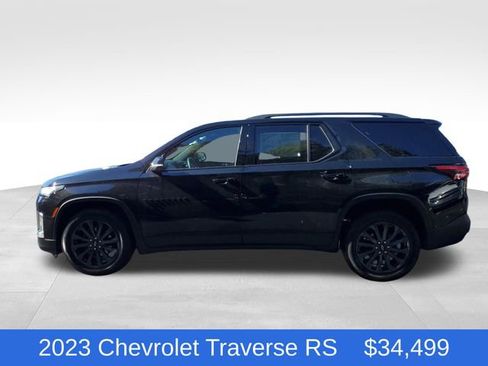 Certified 2023 Chevrolet Traverse RS w/ LPO, Floor Liner Package image 2