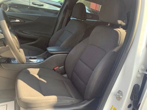Used 2019 Chevrolet Malibu LS w/ Driver Confidence Package II FWD image 11