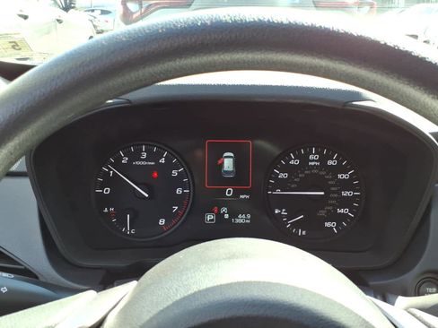 Used 2025 Subaru Impreza 2.0i AWD/4WD image 13