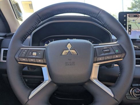 New 2026 Mitsubishi Outlander SE FWD image 31