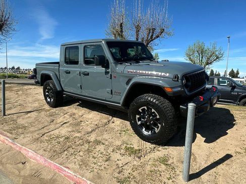 New 2026 Jeep Gladiator Rubicon image 2