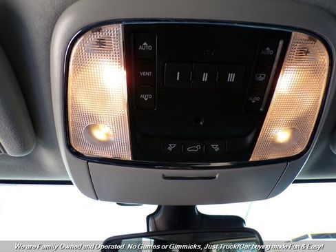 Used 2020 Jeep Grand Cherokee Summit AWD/4WD image 32