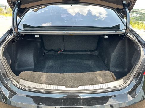 Used 2022 Chevrolet Malibu LS FWD image 5